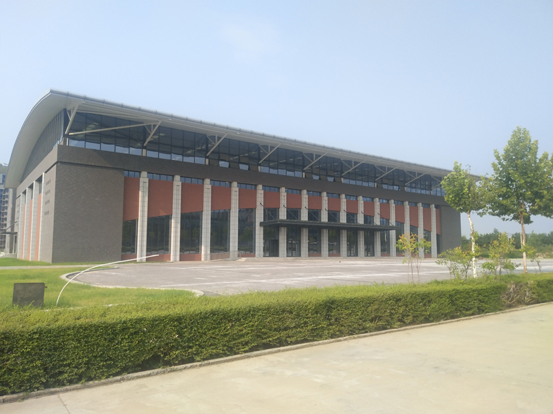 西安建筑科技大學(xué)草堂校區(qū)體育運(yùn)動中心